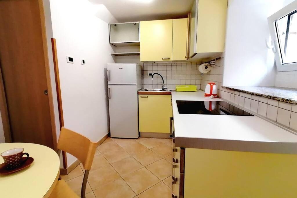 Apartment Veli Dvor Cres Kültér fotó